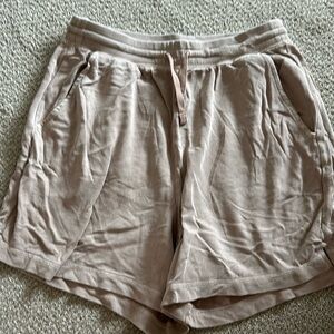 ❤️ 3 for $10: Old navy Terry shorts